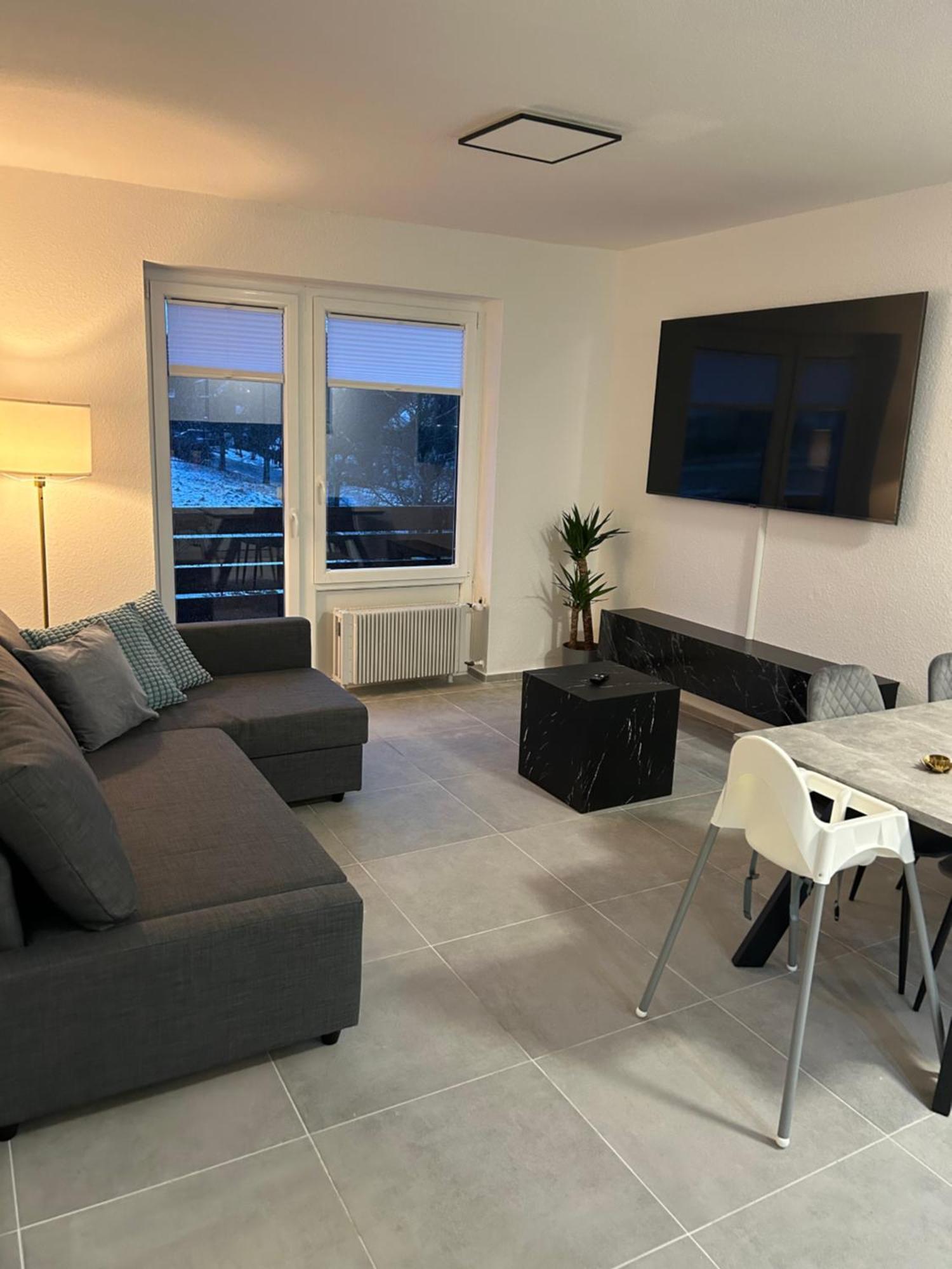 Ferienwohnung Menges 메데바흐 외부 사진