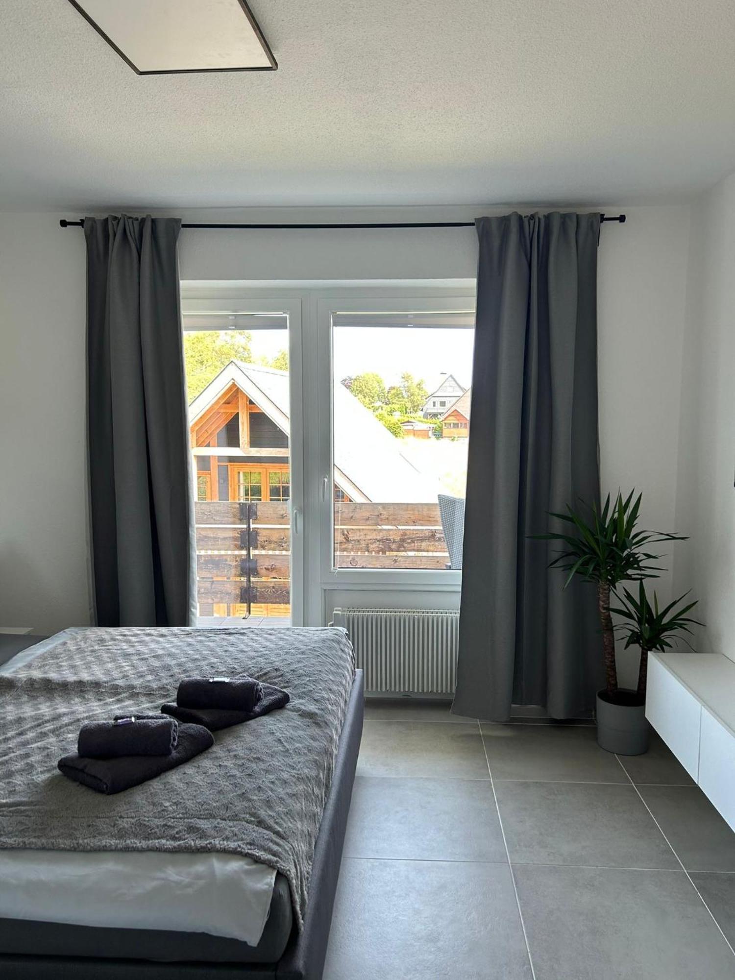 Ferienwohnung Menges 메데바흐 외부 사진